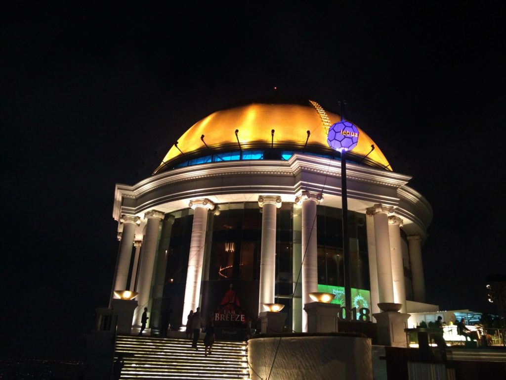 sky bar bangkok