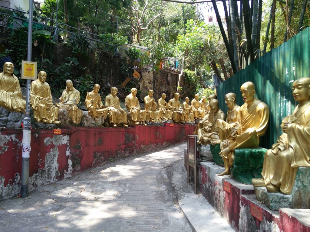 10000 buddhas monastery hong kong