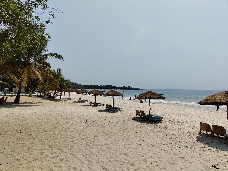 tokeh beach sierra leone